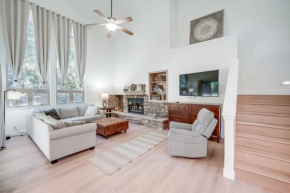 Serene Pine Mountain Club Home with Pool Access!